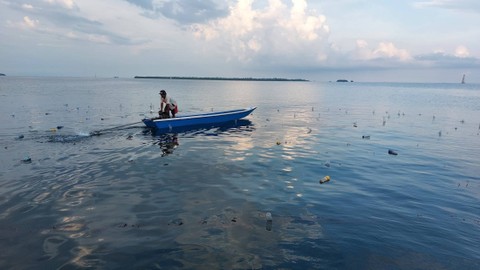 Kapsurula yang sudah terpasang di laut. Foto: Nabila Ulfa/kumparan