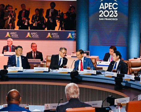 Presiden Jokowi menyampaikan pidato di APEC CEO Summit. Foto: Laily Rachev/Biro Pers Sekretariat Presiden