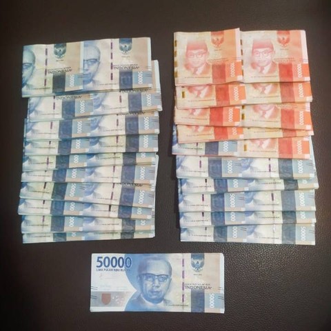 Barang bukti uang palsu yang diamankan oleh Polres Sumenep. Foto: Dok. Polres Sumenep