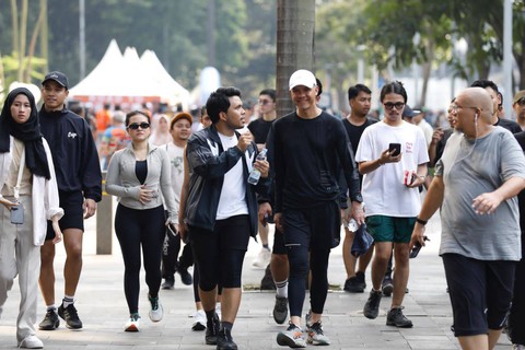 Capres Ganjar Pranowo lari pagi di CFD di Jakarta ditemani artis hingga influencer.  Foto: Dok. Istimewa
