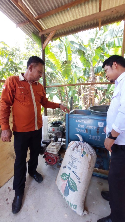Alat mencampur bahan baglog yang diberikan tim CSR Pertamina Hulu Kalimantan Timur. Foto: Nabila Ulfa/kumparan