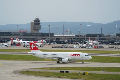 Pesawat Swiss Airlines. Foto: Mayskyphoto/Shutterstock