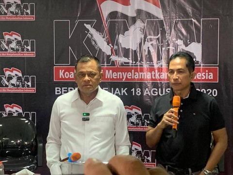 Presidium Koalisi Aksi Menyelamatkan Indonesia (KAMI) Gatot Nurmantyo Sampaikan Sikap KAMI Terhadap Pemilu 2024.  Foto: Paulina Herasmaranindar/kumparan