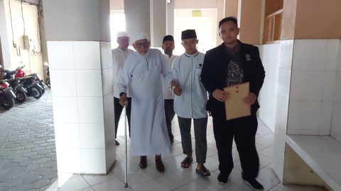 Amien Rais temui Abu Bakar Ba'asyir di Ponpes Al-Mukmin Nguruki Sukoharjo. Foto: kumparan