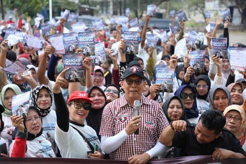 Sahabat Ganjar senam bersama di Lamongan. Foto: Dok. Istimewa