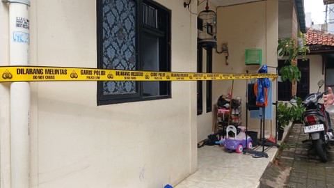 Pantauan lokasi pagi ini, Kamis (7/12) di TKP pembunuhan 4 orang anak yang diduga oleh ayahnya sendiri, di Jagakarsa, Jakarta Selatan. Foto: Fadhil Pramudya/kumparan