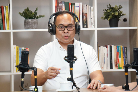 Pakar Hukum Internasional Hikmahanto Juhana dalam program DipTalk kumparan. Foto: Dicky Adam Sidiq/kumparan
