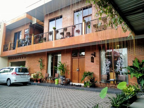 Sumber: Dokumentasi Pribadi | Bagian Depan Buku Akik