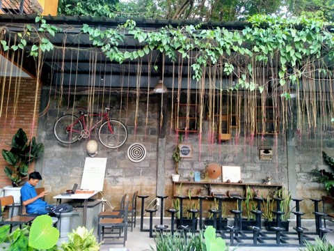 Sumber: Dokumentasi Pribadi | Bagian Depan Buku Akik