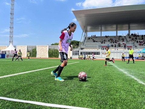 MilkLife Soccer Challenge 3 hari pertama Arjuna vs Larasati U12. Foto: Aji Nugrahanto/kumparan