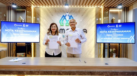 Perumnas menjajaki kerja sama dengan anak usaha PT MRT yaitu PT Integrasi Transit Jakarta (ITJ) dalam mengembangkan kawasan berorientasi transit dan sekitarnya di Jakarta, Kamis (15/12/2023). Foto: Perumnas