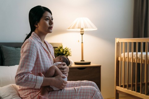 Ilustrasi menyusui bayi. Foto: PR Image Factory/Shutterstock
