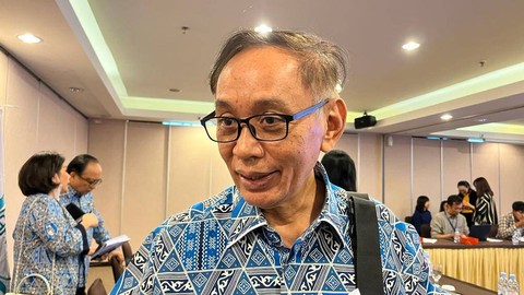 Ketua BPD PHRI DK Jakarta, Sutrisno Iwantono, di Gedung Permata Kuningan, Jakarta, Kamis (21/12/2023). Foto: Fariza Rizky Ananda/kumparan