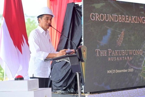 Presiden Jokowi hadir dalam Groundbreaking Apartemen The Pakubuwono Nusantara, di Ibu Kota Nusantara (IKN), Penajam Paser Utara, Kalimantan Timur, Kamis (21/12/2023). Foto: Muchlis Jr/Biro Pers Sekretariat Presiden