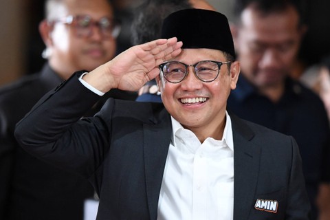 Calon wakil presiden nomor urut 1 Muhaimin Iskandar tiba untuk mengikuti debat kedua calon wakil presiden Pemilu 2024 di Jakarta Convention Center, Jakarta, Jumat (22/12/2023). Foto: Muhammad Adimaja/ANTARA FOTO