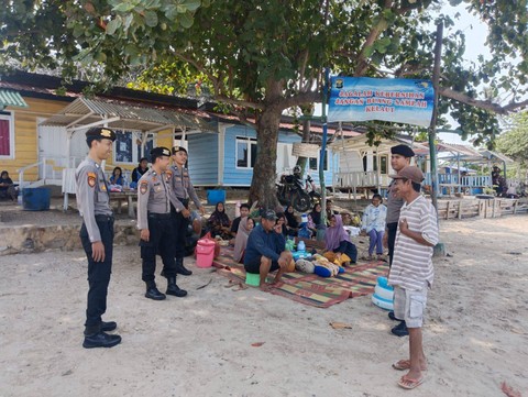 Polda Lampung saat melakukan pengamanan di objek wisata. | Foto: Dok Humas Polda Lampung