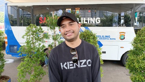 Musisi Rayen Pono Lapor ke Polda Metro Jaya usai Jadi Korban Penipuan, Jumat (29/12). Foto: Aprilandika Pratama/kumparan