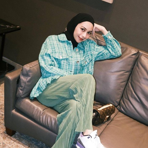 Selebgram Ira Nandha. Foto: IG@iranndha