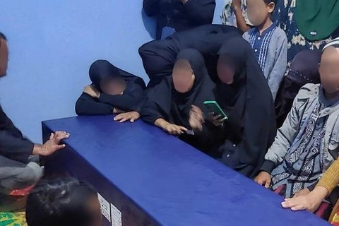 Kementerian Luar Negeri Indonesia bersama KBRI Phnom Penh telah berhasil memfasilitasi pemulangan jenazah Almarhum MAF dari Phnom Penh, Kamboja. Foto: Dok. Kemlu RI