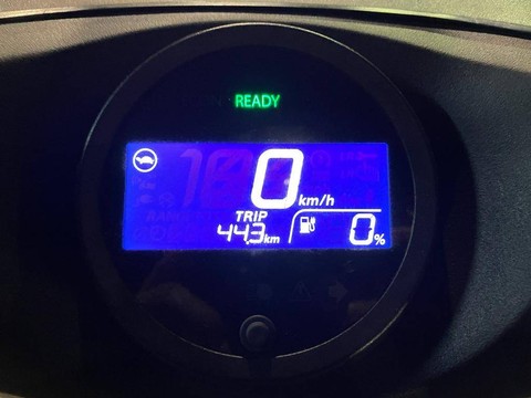 Mencoba motor listrik Honda EM1 e:. Foto: Sena Pratama/kumparan