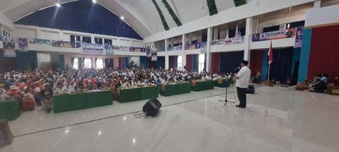 Executive Co-Captain Timnas AMIN, Sudirman Said pada acara Gerakan Semesta Relawan Banyumas Raya di Purwokerto, Minggu (31/12/2023). Foto: Dok. Istimewa