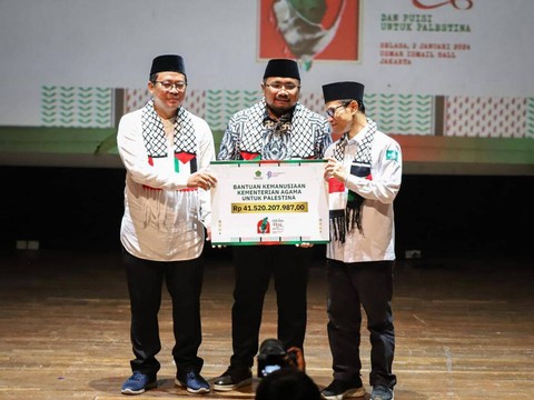 Kementerian Agama menyalurkan bantuan untuk Palestina sebesar Rp44,8 miliar kepada LazisNU dan LazisMU. Foto: Kemenag RI