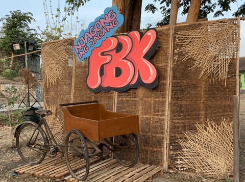 |Festival Budaya Kotagede (FBK) diadakan untuk merayakan keberagaman yang ada di Kotagede, termasuk keberagaman makanan dan budaya.