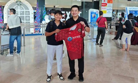 Helsya Maeisyaroh resmi gabung FC Ryukyu, klub sepak bola wanita Jepang. Foto: Instagram/@ryangozali