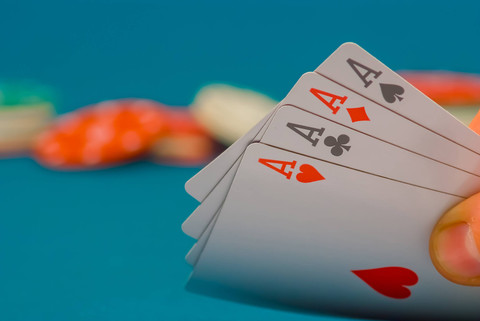 Ilustrasi kartu kartu remi. Foto: 2023 Yuriy Kulik/Shutterstock