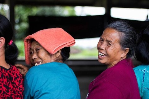 Setiap Masyarakat Memiliki Kearifan Lokal Berbeda Jelaskan Faktor Penyebab Perbedaan Kearifan Lokal Masyarakat! Foto Hanya Ilustrasi. Sumber Foto: Unsplash.com/Tyler Morgan
