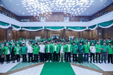 Plt Ketua Umum Partai Persatuan Pembangunan (PPP) Muhamad Mardiono pada acara silaturahmi dan temu kader se-Jambi, di Gedung Pemuda, Kecamatan Muara Bulian, Kabupaten Batang Hari, Provinsi Jambi, Jumat (12/1/2024). Foto: Dok. Istimewa