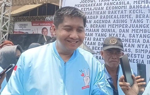 Maruarar Sirait menghadiri Kampanye Sehat Bersama Untuk Indonesia Maju di lapangan Desa Jatipamor, Kecamatan Panyingkiran, Kabupaten Majalengka. (21/1/2024). Foto: kumparan