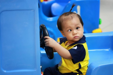 Ilustrasi lazy eye pada anak. Foto: Stock2468/Shutterstock