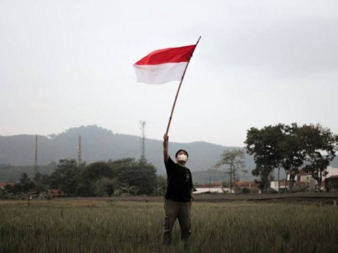 Jelaskan yang Kamu Ketahui tentang Semangat Kebangsaan! Foto Hanya Ilustrasi. Sumber Foto: Unsplash.com/Rizky Rahmat Hidayat