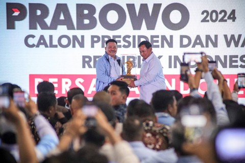 Capres nomor urut 02 Prabowo Subianto menghadiri deklarasi Aliansi Advokat Indonesia dukung paslon nomor urut 02 Prabowo Subianto dan Gibran Rakabuming Raka di Balai Kartini, Jakarta, Jumat (26/1/2024). Foto: Jamal Ramadhan/kumparan