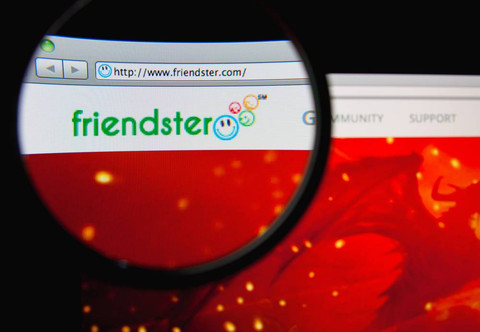 Ilustrasi media sosial Friendster. Foto: Gil C/Shutterstock