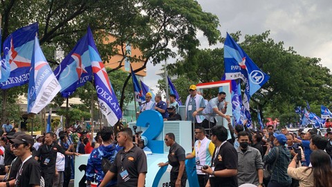 Ketum-ketum Koalisi Indonesia Maju (KIM) di acara Kirab kampanye akbar paslon nomor urut 2 di jalan Simpang Lima, Semarang, Minggu (28/1/2024).  Foto: Luthfi Humam/kumparan