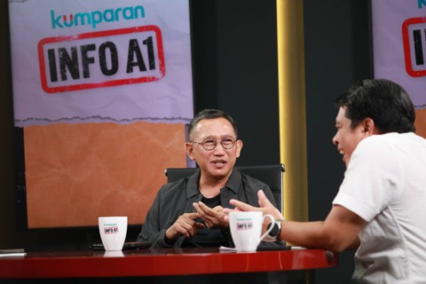 Direktur lembaga survei Polmark Indonesia, Eep Saefulloh Fatah di program Info A1 kumparan. Foto: Aditia Noviansyah/kumparan