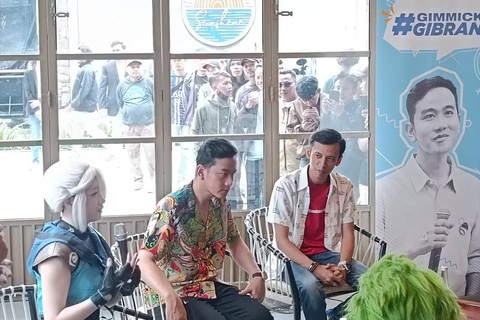 Cawapres nomor urut 02, Gibran Rakabuming Raka di acara #GimmickGibran di Sunshine Coffee, Cibinong, Kabupaten Bogor, Rabu (31/1). Dok: Zamachsyari/kumparan Foto: Zamachsyari/kumparan