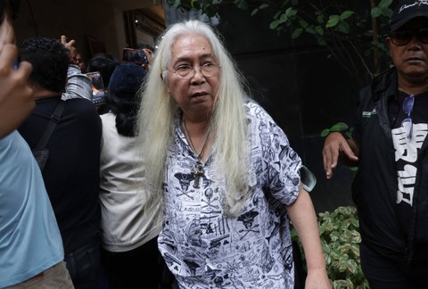 Musisi Gideon Tengker ditemui wartawan usai diperiksa di Polda Metro Jaya, Jakarta, Kamis (1/2/2024). Foto: Dok. Agus Apriyanto