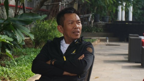 Eks Wasit Indonesia berlisensi FIFA, Jimmy Napitupulu. Foto: kumparan