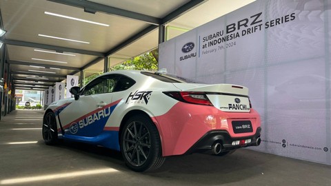 Subaru BRZ untuk kejuaraan Indonesian Drift Series 2024.  Foto: Aditya Pratama Niagara/kumparan