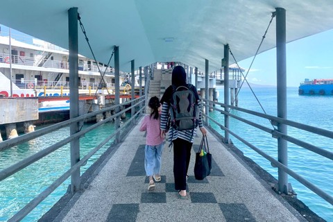 Ilustrasi suasana penyeberangan penumpang PT ASDP Indonesia Ferry (Persero). Foto: Dok. PT ASDP Indonesia Ferry