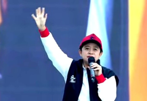 Ketua DPP PDIP Puan Maharani di Acara Hajatan Rakyat Ganjar-Mahfud di Banyuwangi.   Foto: PDIP