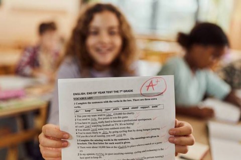 Ilustrasi Perbedaan Assessment Of Learning, Assessment For Learning Dan Assessment As Learning, Foto: Unsplash/skynesher.