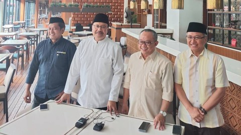 Sekjen NU KH Saifullah Yusuf (Gus Ipul) dan Sekjen Muhammadiyah KH Abdul Mu'ti di Jakarta, Jumat (9/2/2024). Foto: Indra Subagja/kumparan