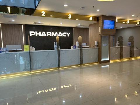 Farmasi di Damansara Specialist Hospital 2. Foto: Andrian Gilang Khrisnanda/kumparan