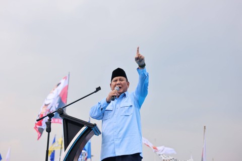 Capres nomor urut 02 Prabowo Subianto kampanye di GOR Delta Sidoarjo, Jawa Timur, Jumat (9/2/2024). Foto: Dok. Istimewa