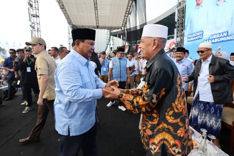 Capres nomor urut 02 Prabowo Subianto kampanye di GOR Delta Sidoarjo, Jawa Timur, Jumat (9/2/2024). Foto: Dok. Istimewa