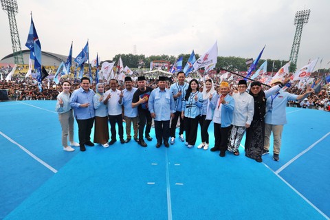 Capres nomor urut 02 Prabowo Subianto kampanye di GOR Delta Sidoarjo, Jawa Timur, Jumat (9/2/2024). Foto: Dok. Istimewa